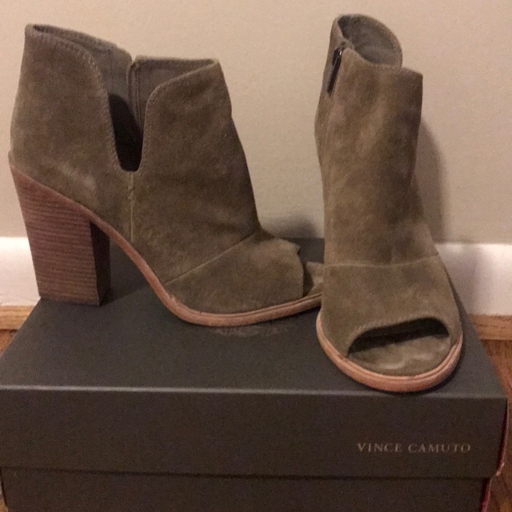 Vince Camuto Booties